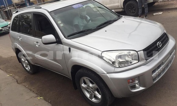 Acheter Occasion Voiture Toyota RAV4 Gris à Brazzaville, Commune de Brazzaville Acheter Occasion Voiture Toyota RAV4 Gris à Brazzaville, Commune de Brazzaville