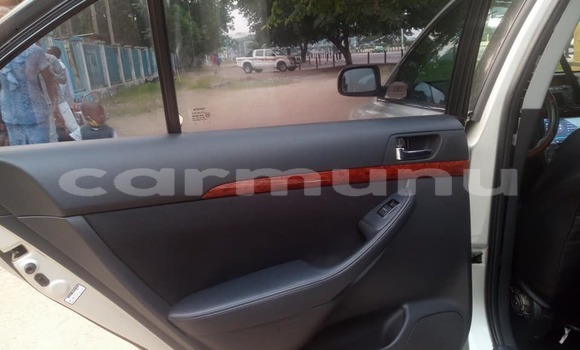 Acheter Occasion Voiture Toyota Avensis Gris à Brazzaville, Commune de Brazzaville Acheter Occasion Voiture Toyota Avensis Gris à Brazzaville, Commune de Brazzaville