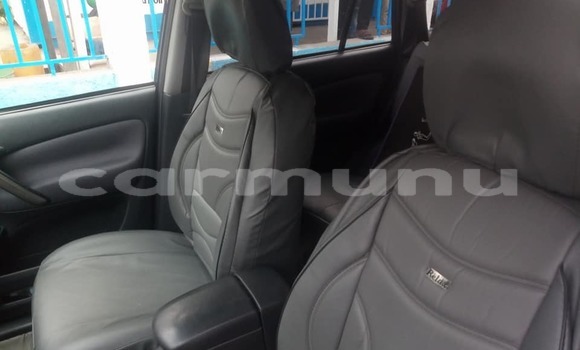 Acheter Occasion Voiture Toyota RAV4 Bleu à Brazzaville, Commune de Brazzaville Acheter Occasion Voiture Toyota RAV4 Bleu à Brazzaville, Commune de Brazzaville