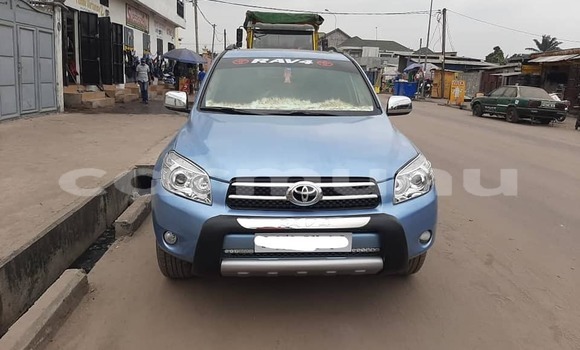 Acheter Occasion Voiture Toyota RAV4 Bleu à Brazzaville, Commune de Brazzaville Acheter Occasion Voiture Toyota RAV4 Bleu à Brazzaville, Commune de Brazzaville