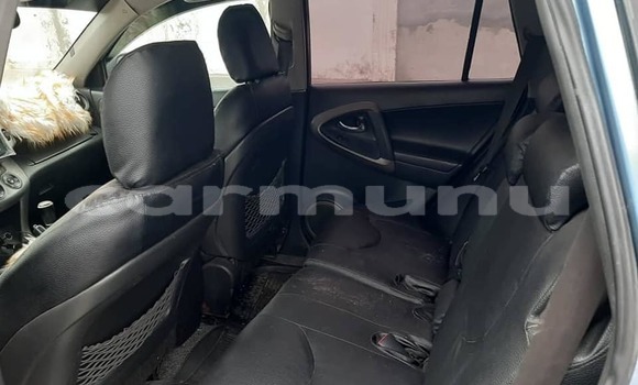 Acheter Occasion Voiture Toyota RAV4 Bleu à Brazzaville, Commune de Brazzaville Acheter Occasion Voiture Toyota RAV4 Bleu à Brazzaville, Commune de Brazzaville