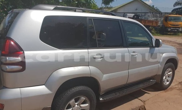 Acheter Occasion Voiture Toyota Land Cruiser Prado Gris à Brazzaville, Commune de Brazzaville Acheter Occasion Voiture Toyota Land Cruiser Prado Gris à Brazzaville, Commune de Brazzaville