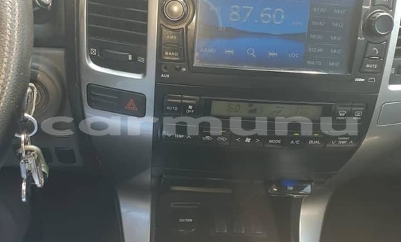 Acheter Occasion Voiture Toyota Land Cruiser Prado Gris à Brazzaville, Commune de Brazzaville Acheter Occasion Voiture Toyota Land Cruiser Prado Gris à Brazzaville, Commune de Brazzaville