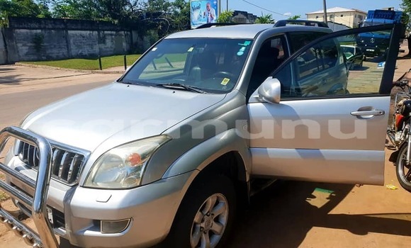 Acheter Occasion Voiture Toyota Land Cruiser Prado Gris à Brazzaville, Commune de Brazzaville Acheter Occasion Voiture Toyota Land Cruiser Prado Gris à Brazzaville, Commune de Brazzaville