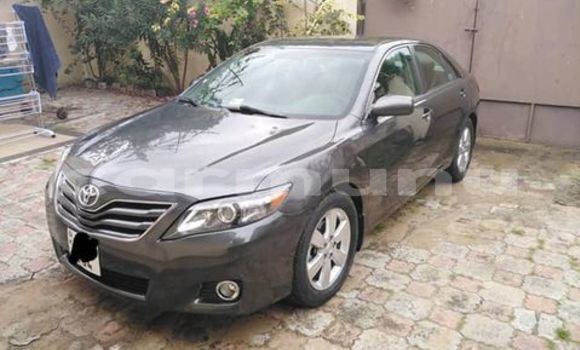 Acheter Occasion Voiture Toyota Camry Noir à Brazzaville, Commune de Brazzaville Acheter Occasion Voiture Toyota Camry Noir à Brazzaville, Commune de Brazzaville