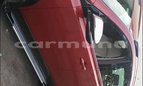 Acheter Occasion Voiture Toyota RAV4 Rouge à Brazzaville, Commune de Brazzaville Acheter Occasion Voiture Toyota RAV4 Rouge à Brazzaville, Commune de Brazzaville