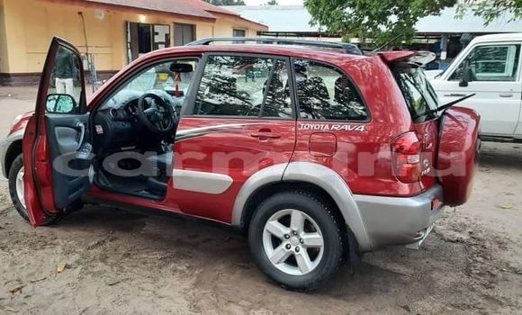 Acheter Occasion Voiture Toyota RAV4 Rouge à Brazzaville, Commune de Brazzaville Acheter Occasion Voiture Toyota RAV4 Rouge à Brazzaville, Commune de Brazzaville