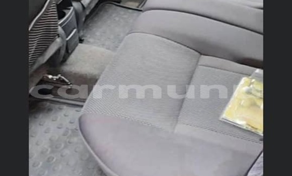 Acheter Occasion Voiture Toyota RAV4 Gris à Brazzaville, Commune de Brazzaville Acheter Occasion Voiture Toyota RAV4 Gris à Brazzaville, Commune de Brazzaville