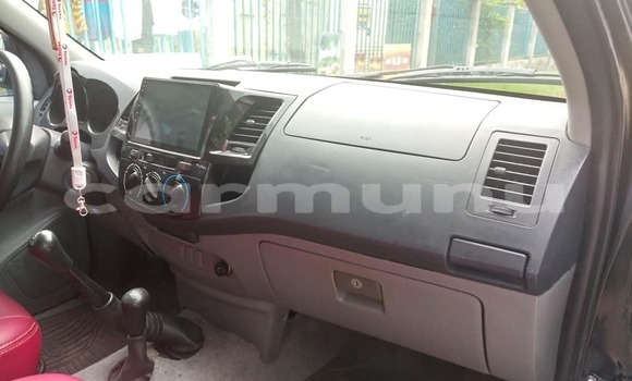 Acheter Occasion Voiture Toyota Hilux Noir à Brazzaville, Commune de Brazzaville Acheter Occasion Voiture Toyota Hilux Noir à Brazzaville, Commune de Brazzaville