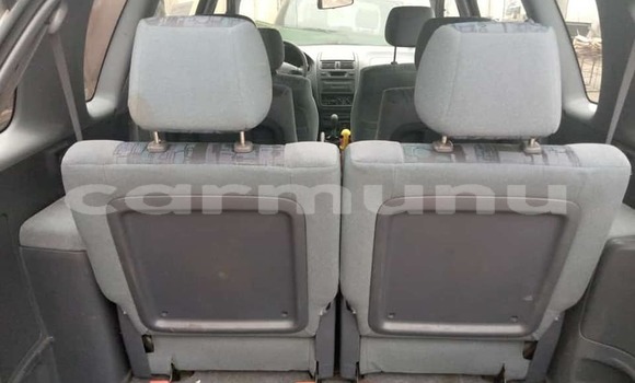 Acheter Occasion Voiture Toyota RAV4 Bleu à Brazzaville, Commune de Brazzaville Acheter Occasion Voiture Toyota RAV4 Bleu à Brazzaville, Commune de Brazzaville