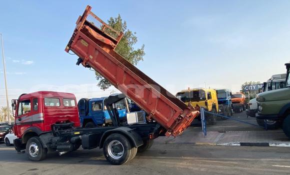 Buy Used Mercedes‒Benz 1824 Red Truck in Import - Dubai in Region of Bouenza Buy Used Mercedes‒Benz 1824 Red Truck in Import - Dubai in Region of Bouenza