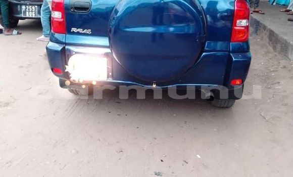 Acheter Occasion Voiture Toyota RAV4 Bleu à Pointe–Noire, Région du Kouilou Acheter Occasion Voiture Toyota RAV4 Bleu à Pointe–Noire, Région du Kouilou