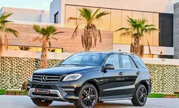 Acheter Occasion Voiture Mercedes-Benz ML–Class Noir à Pointe–Noire, Région du Kouilou Acheter Occasion Voiture Mercedes-Benz ML–Class Noir à Pointe–Noire, Région du Kouilou