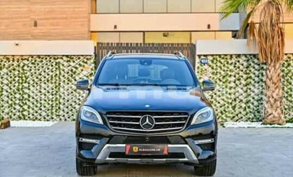 Acheter Occasion Voiture Mercedes-Benz ML–Class Noir à Pointe–Noire, Région du Kouilou Acheter Occasion Voiture Mercedes-Benz ML–Class Noir à Pointe–Noire, Région du Kouilou