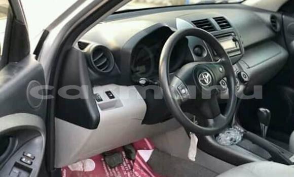 Acheter Occasion Voiture Toyota RAV4 Gris à Pointe–Noire, Région du Kouilou Acheter Occasion Voiture Toyota RAV4 Gris à Pointe–Noire, Région du Kouilou