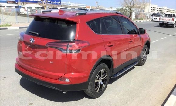 Acheter Occasion Voiture Toyota RAV4 Rouge à Pointe–Noire, Région du Kouilou Acheter Occasion Voiture Toyota RAV4 Rouge à Pointe–Noire, Région du Kouilou