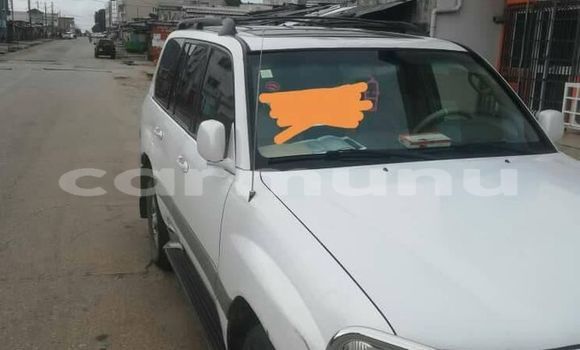 Buy Used Toyota Land Cruiser White Car in Brazzaville in Municipality of Brazzaville Buy Used Toyota Land Cruiser White Car in Brazzaville in Municipality of Brazzaville