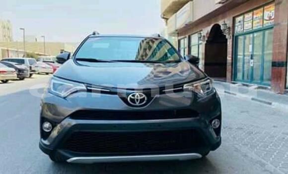 Acheter Occasion Voiture Toyota RAV4 Bleu à Brazzaville, Commune de Brazzaville Acheter Occasion Voiture Toyota RAV4 Bleu à Brazzaville, Commune de Brazzaville