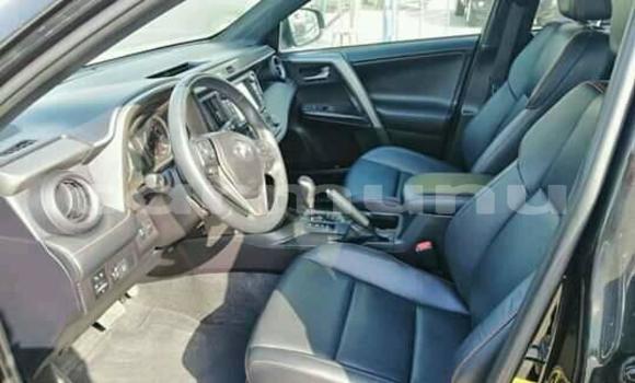 Acheter Occasion Voiture Toyota RAV4 Noir à Brazzaville, Commune de Brazzaville Acheter Occasion Voiture Toyota RAV4 Noir à Brazzaville, Commune de Brazzaville