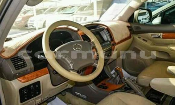 Acheter Occasion Voiture Lexus GX Beige à Brazzaville, Commune de Brazzaville Acheter Occasion Voiture Lexus GX Beige à Brazzaville, Commune de Brazzaville