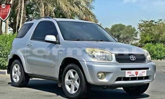 Acheter Occasion Voiture Toyota RAV4 Gris à Brazzaville, Commune de Brazzaville Acheter Occasion Voiture Toyota RAV4 Gris à Brazzaville, Commune de Brazzaville