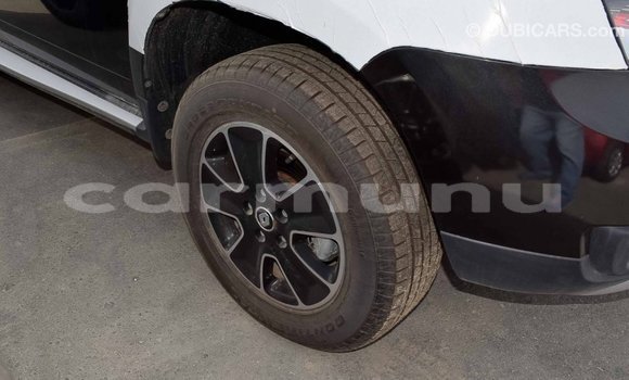 Acheter Import Voiture Renault Duster Noir à Import - Dubai, Région de la Bouenza