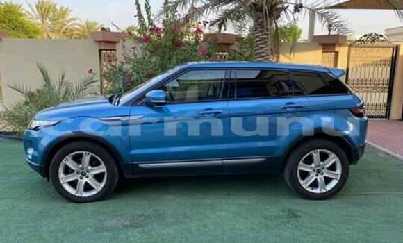 Acheter Occasion Voiture Land Rover Range Rover Evoque Bleu à Brazzaville, Commune de Brazzaville Acheter Occasion Voiture Land Rover Range Rover Evoque Bleu à Brazzaville, Commune de Brazzaville