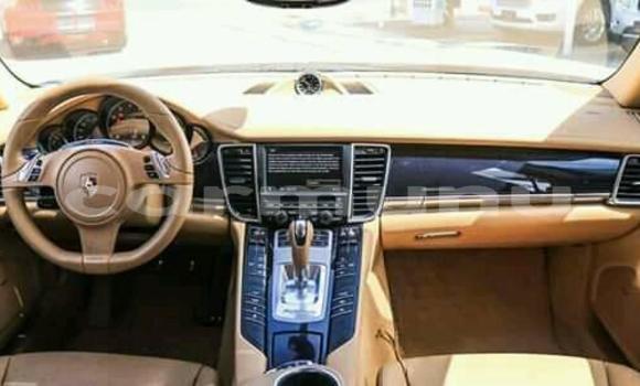 Acheter Occasion Voiture Porsche Panamera Blanc à Brazzaville, Commune de Brazzaville Acheter Occasion Voiture Porsche Panamera Blanc à Brazzaville, Commune de Brazzaville