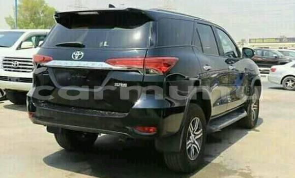 Acheter Occasion Voiture Toyota Fortuner Noir à Brazzaville, Commune de Brazzaville Acheter Occasion Voiture Toyota Fortuner Noir à Brazzaville, Commune de Brazzaville