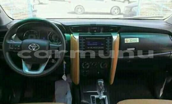 Acheter Occasion Voiture Toyota Fortuner Blanc à Brazzaville, Commune de Brazzaville Acheter Occasion Voiture Toyota Fortuner Blanc à Brazzaville, Commune de Brazzaville