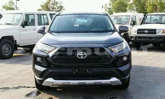Acheter Occasion Voiture Toyota RAV4 Noir à Brazzaville, Commune de Brazzaville Acheter Occasion Voiture Toyota RAV4 Noir à Brazzaville, Commune de Brazzaville