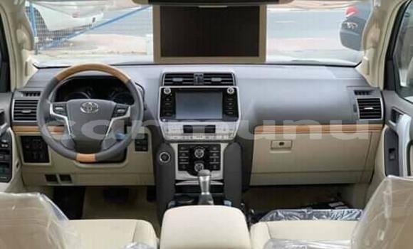 Acheter Occasion Voiture Toyota Land Cruiser Prado Noir à Brazzaville, Commune de Brazzaville Acheter Occasion Voiture Toyota Land Cruiser Prado Noir à Brazzaville, Commune de Brazzaville