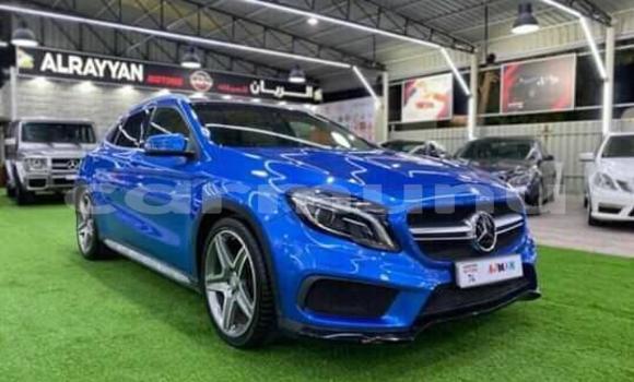 Acheter Occasion Voiture Mercedes-Benz GLA-klasse Bleu à Brazzaville, Commune de Brazzaville Acheter Occasion Voiture Mercedes-Benz GLA-klasse Bleu à Brazzaville, Commune de Brazzaville