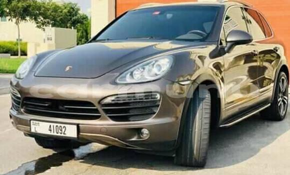 Acheter Occasion Voiture Porsche Cayenne Marron à Brazzaville, Commune de Brazzaville Acheter Occasion Voiture Porsche Cayenne Marron à Brazzaville, Commune de Brazzaville