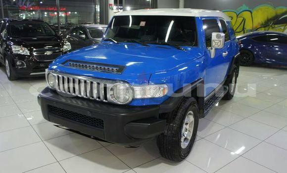 Acheter Occasion Voiture Toyota FJ Cruiser Bleu à Brazzaville, Commune de Brazzaville Acheter Occasion Voiture Toyota FJ Cruiser Bleu à Brazzaville, Commune de Brazzaville
