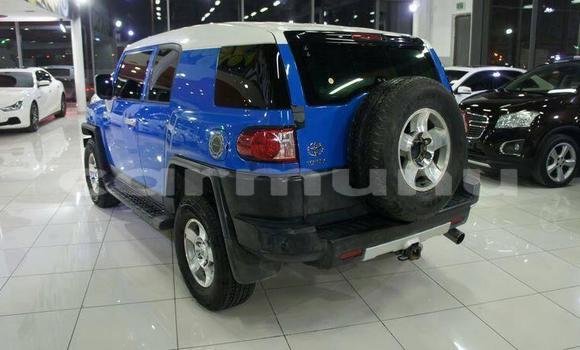 Acheter Occasion Voiture Toyota FJ Cruiser Bleu à Brazzaville, Commune de Brazzaville Acheter Occasion Voiture Toyota FJ Cruiser Bleu à Brazzaville, Commune de Brazzaville