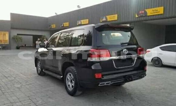 Acheter Occasion Voiture Toyota Land Cruiser Prado Noir à Brazzaville, Commune de Brazzaville Acheter Occasion Voiture Toyota Land Cruiser Prado Noir à Brazzaville, Commune de Brazzaville