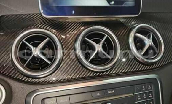 Acheter Occasion Voiture Mercedes-Benz CLA-klasse Noir à Brazzaville, Commune de Brazzaville Acheter Occasion Voiture Mercedes-Benz CLA-klasse Noir à Brazzaville, Commune de Brazzaville