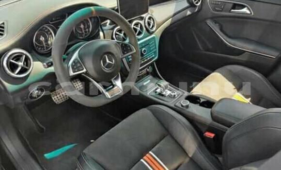 Acheter Occasion Voiture Mercedes-Benz CLA-klasse Noir à Brazzaville, Commune de Brazzaville Acheter Occasion Voiture Mercedes-Benz CLA-klasse Noir à Brazzaville, Commune de Brazzaville