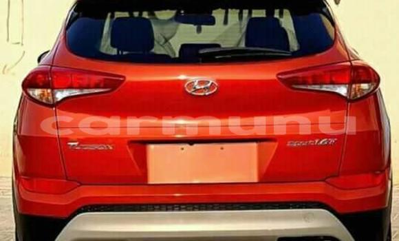 Acheter Occasion Voiture Hyundai Tucson Rouge à Brazzaville, Commune de Brazzaville Acheter Occasion Voiture Hyundai Tucson Rouge à Brazzaville, Commune de Brazzaville
