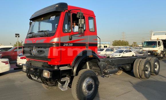 Acheter Occasion Utilitaire Mercedes‒Benz Truck Rouge à Kinkala, Pool Acheter Occasion Utilitaire Mercedes‒Benz Truck Rouge à Kinkala, Pool