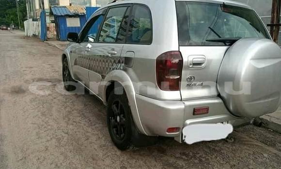 Acheter Occasion Voiture Toyota RAV4 Gris à Brazzaville, Commune de Brazzaville Acheter Occasion Voiture Toyota RAV4 Gris à Brazzaville, Commune de Brazzaville