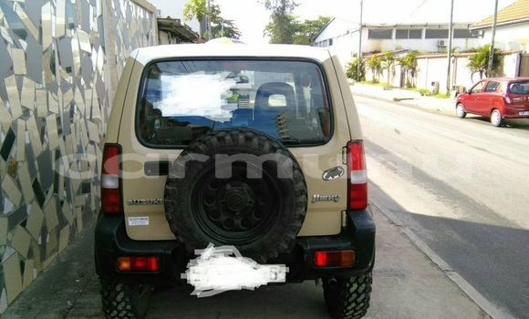Acheter Occasion Voiture Suzuki Jimny Beige à Brazzaville, Commune de Brazzaville Acheter Occasion Voiture Suzuki Jimny Beige à Brazzaville, Commune de Brazzaville