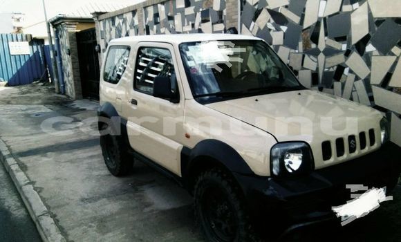 Acheter Occasion Voiture Suzuki Jimny Beige à Brazzaville, Commune de Brazzaville Acheter Occasion Voiture Suzuki Jimny Beige à Brazzaville, Commune de Brazzaville