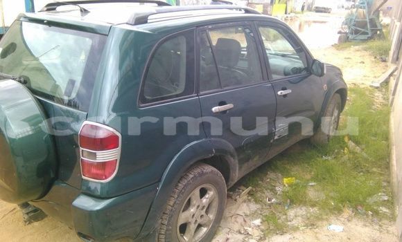 Acheter Occasion Voiture Toyota RAV4 Vert à Brazzaville, Commune de Brazzaville Acheter Occasion Voiture Toyota RAV4 Vert à Brazzaville, Commune de Brazzaville