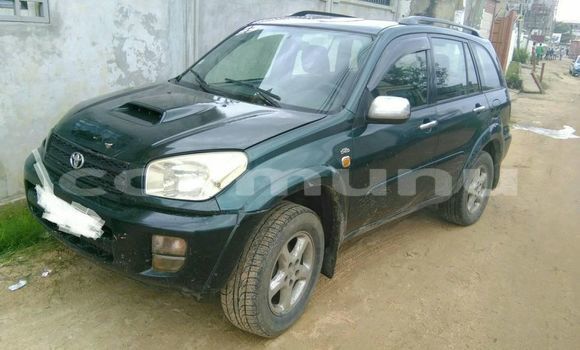 Acheter Occasion Voiture Toyota RAV4 Vert à Brazzaville, Commune de Brazzaville Acheter Occasion Voiture Toyota RAV4 Vert à Brazzaville, Commune de Brazzaville