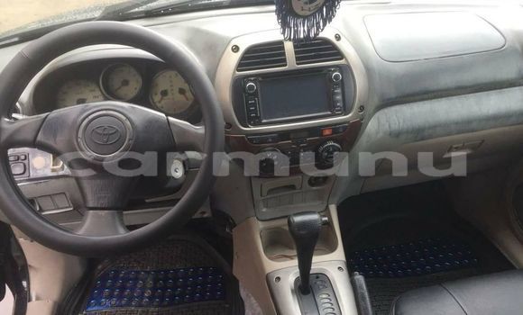 Acheter Occasion Voiture Toyota RAV4 Noir à Brazzaville, Commune de Brazzaville Acheter Occasion Voiture Toyota RAV4 Noir à Brazzaville, Commune de Brazzaville