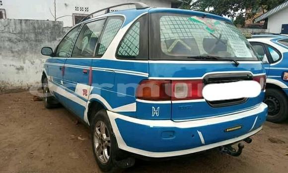 Acheter Occasion Voiture Toyota Picnic Bleu à Brazzaville, Commune de Brazzaville Acheter Occasion Voiture Toyota Picnic Bleu à Brazzaville, Commune de Brazzaville