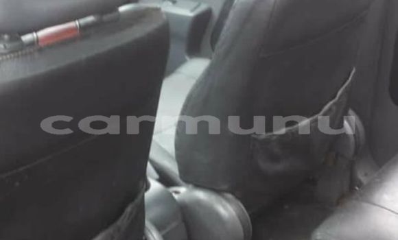 Acheter Occasion Voiture Toyota RAV4 Noir à Brazzaville, Commune de Brazzaville Acheter Occasion Voiture Toyota RAV4 Noir à Brazzaville, Commune de Brazzaville