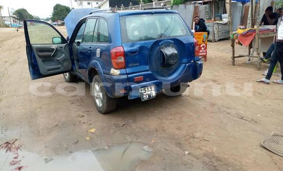 Acheter Occasion Voiture Toyota RAV4 Bleu à Brazzaville, Commune de Brazzaville Acheter Occasion Voiture Toyota RAV4 Bleu à Brazzaville, Commune de Brazzaville